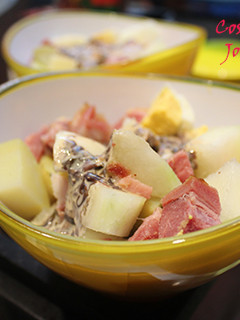 Una foto de Jamón cocido con patatas y huevo
