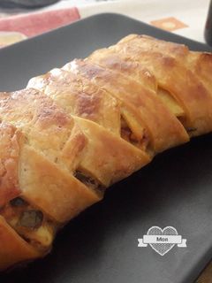 Una foto de Trenza de hojaldre con atún