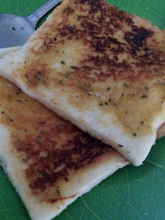 Foto resep HoLic (Honey Garlic) Bread