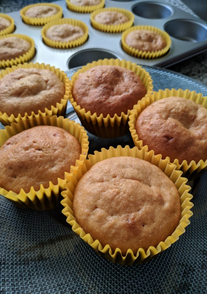 Una foto de Muffins de banana y dulce de leche