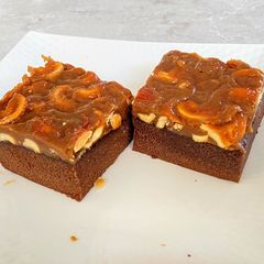 A picture of Toffee Cake.