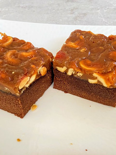 A picture of Toffee Cake.