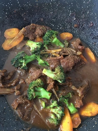 Langkah Gampang Membuat Resep Daging Bumbu Lapis plus Brokoli dan Wortel yang Sempurna Anti Ribet, Lezat Sekali