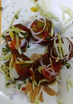 চিকেন পাকোড়া (Chicken pakoda recipe in bengali) রেসিপির প্রধান ছবি