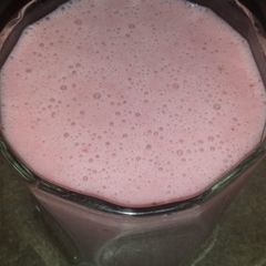 A picture of Strawberry shake.