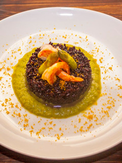 Foto di Riso venere con mazzancolle, bottarga e asparagi