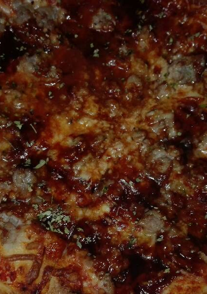 Una foto de 701. Pizza bologna