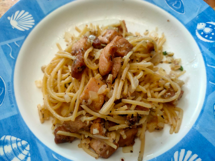 Resep Spaghetti Aglio e Olio Tuna, Enak