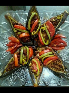 عکسی از دستور بادمجان شکم پر