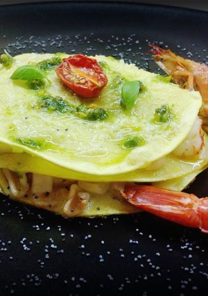 Foto di Lasagne al forno con ragù di pesce e besciamella fatta con fumetto di pesce