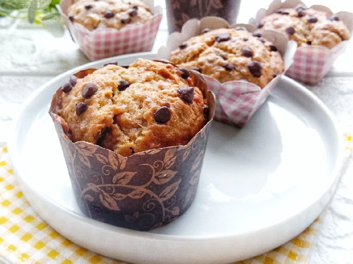 Cara Sederhana Menyiapkan Resep  Banana Choco Muffin yang Menggugah Selera, Lezat
