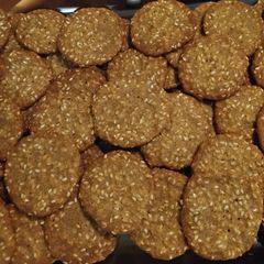 A picture of Benne Wafers (Sesame Seed Cookies).