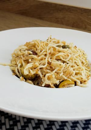 Una foto de Plato italiano, espaguetis con la mollica