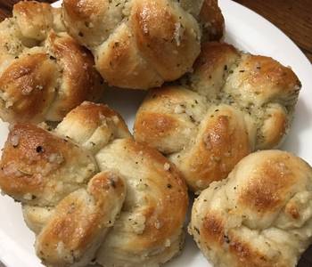 Popular Recipe Garlic knots Practical Delicious