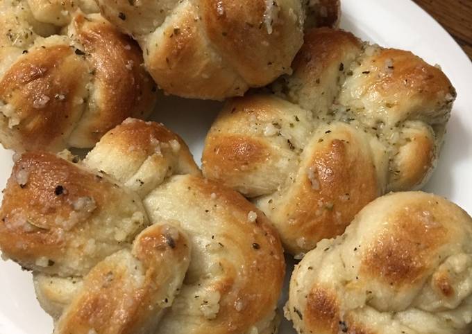 Steps to Prepare Super Quick Homemade Garlic knots