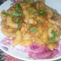 A picture of Tomato Tikka Macaroni.
