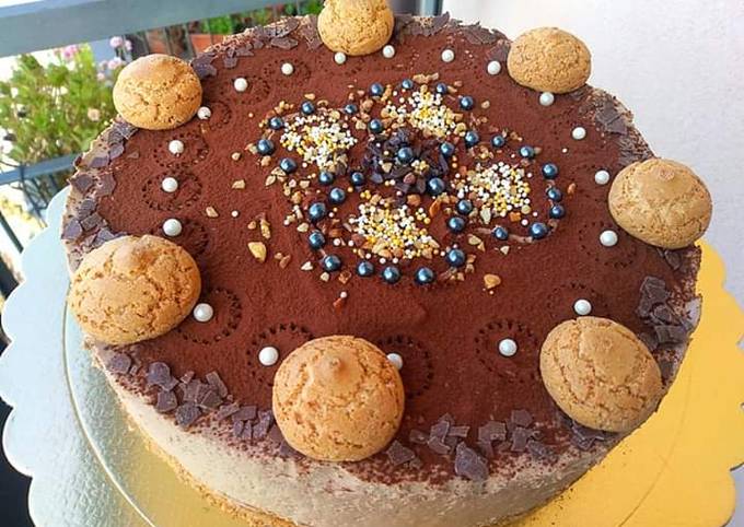 Torta al cioccolato e caffè