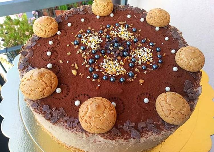 Torta al cioccolato e caffè