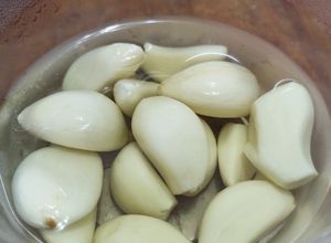 Gambar Resepi Jeruk Bawang Putih (Laba Garlic)