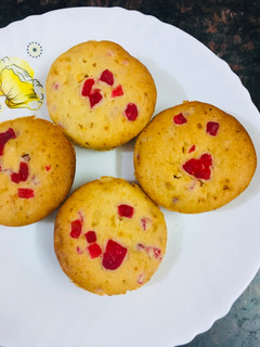 एग्लेस टूटी फ़्रूटी कप केक रेसिपी मुख्य फोटो