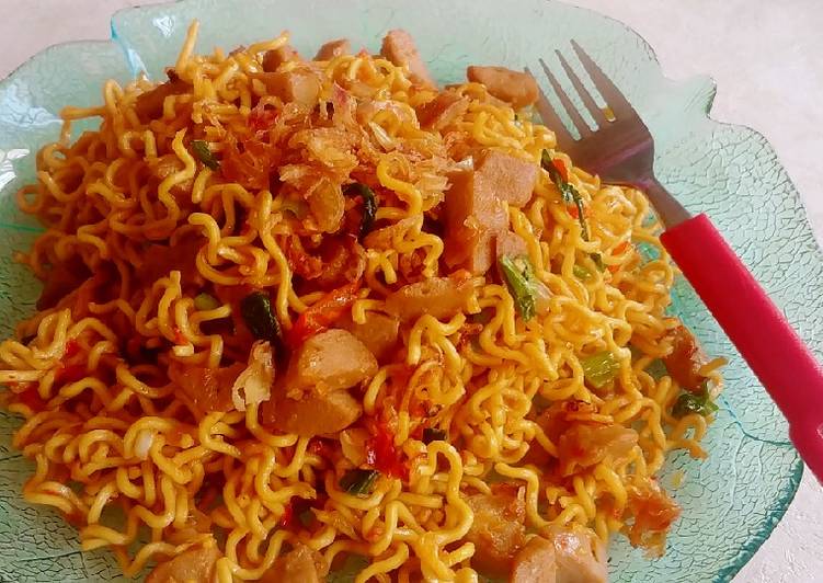 Resep Mie goreng burung dara simple yang Enak