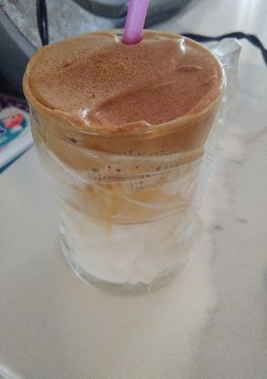 Una foto de Dalgona Coffee.. Keto & Los Carb