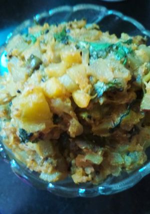 লাউ পোস্ত (lau poosto recipe in Bengali) রেসিপির প্রধান ছবি