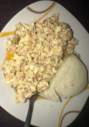 A picture of Fried Egg and Boiled Yam.