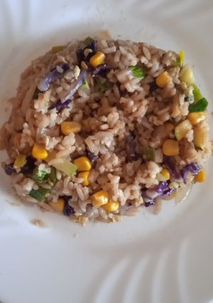 Una foto de Arroz tricolor asiático 😋😜