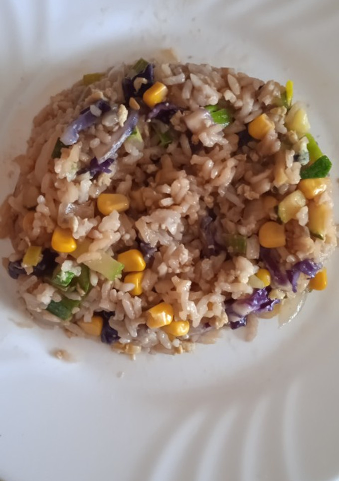 Una foto de Arroz tricolor asiático 😋😜