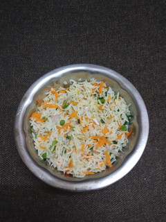 கேரட் ஃபிரைடு ரைஸ் செய்முறை முக்கிய புகைப்படம்