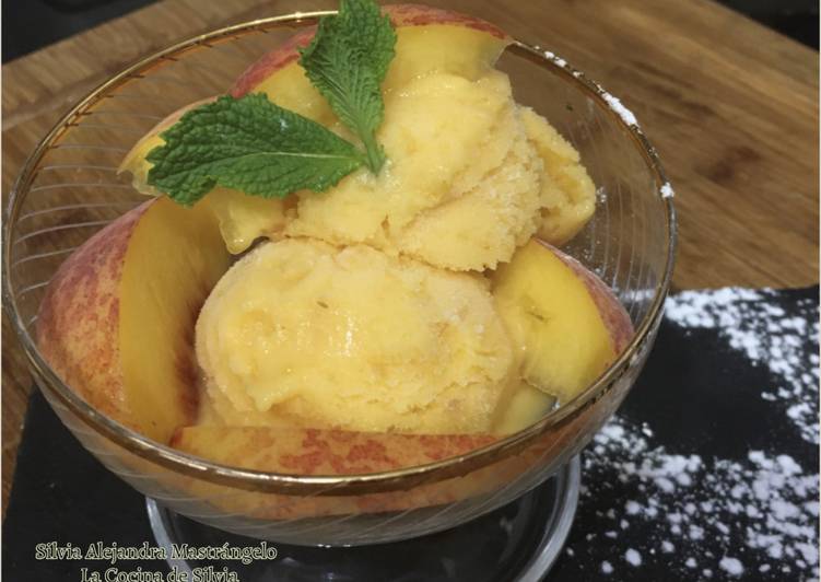 Helado de melocotón (Thermomix)