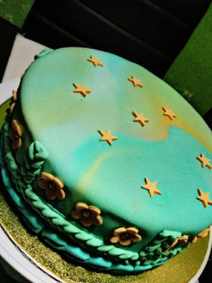 A picture of Rich carrot cake #weeklyjikonichallenge.