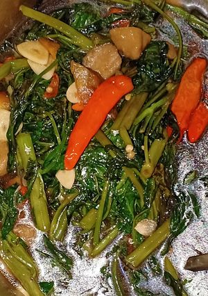 Foto resep #3 TUMIS KANGKUNG TENGGELAM