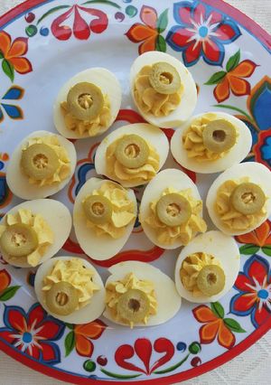 Una foto de Huevos rellenos