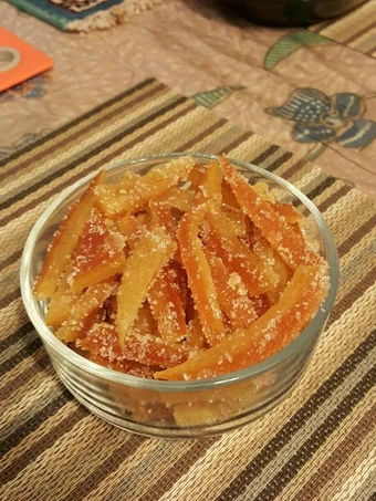 Langkah Gampang Menyiapkan Resep Manisan Kulit Jeruk yang Lezat Sekali Anti Ribet, Uenak Banget