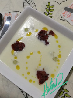 Una foto de Sopa de melón