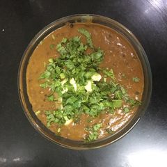 A picture of Dal bukara.