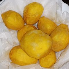 A picture of ROAST POTATOES 😋🤗.