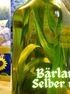 Bärlauch Öl, selbstgemachtes Kräuter Öl Rezepthauptbild