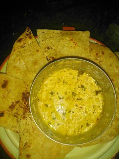 मीठा पराठा (meetha paratha recipe in hindi) रेसिपी मुख्य फोटो