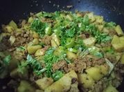 A picture of beef keema karahi
