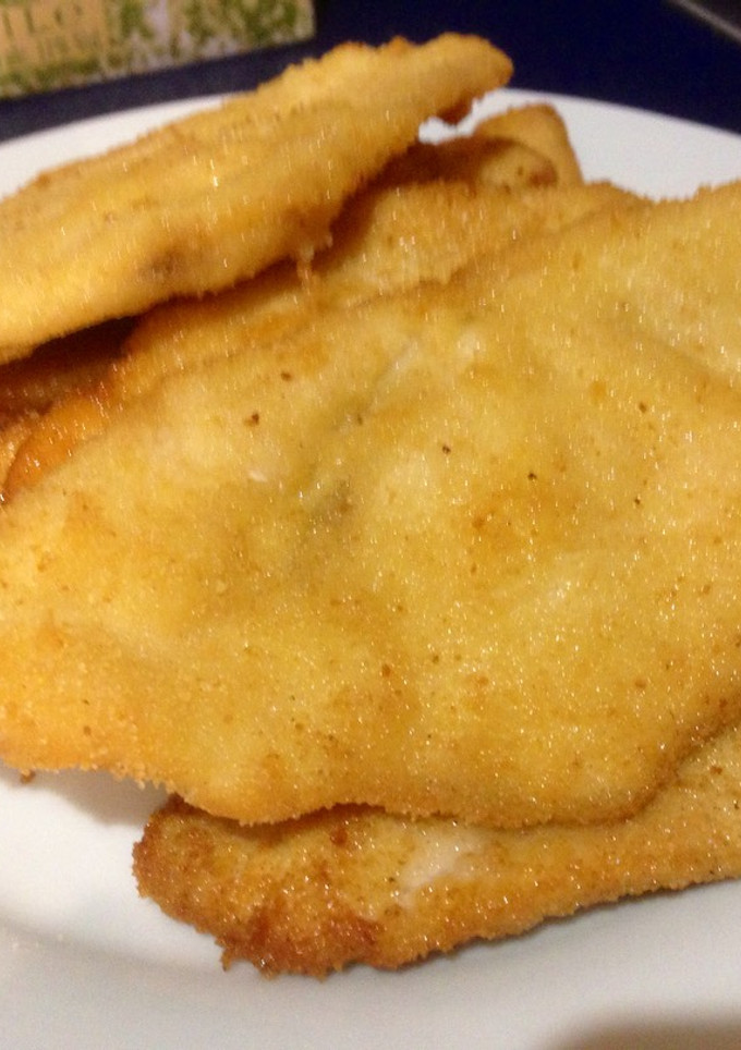 Una foto de Pechuga de pollo empanada