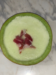 Una foto de Gazpacho de melón y pepino