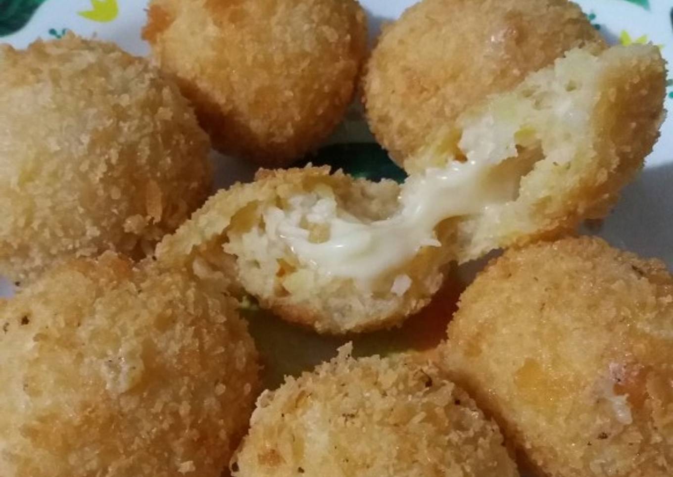 Kroket kentang pedas isi duo keju