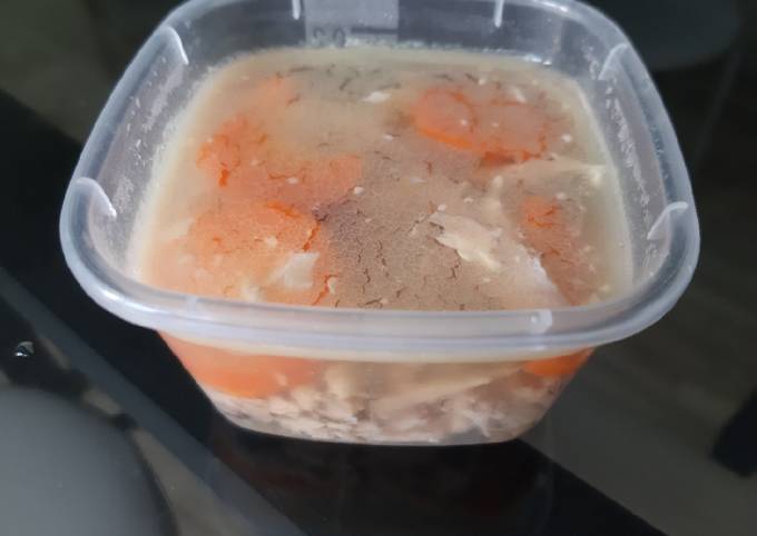 Холодец из домашнего петуха