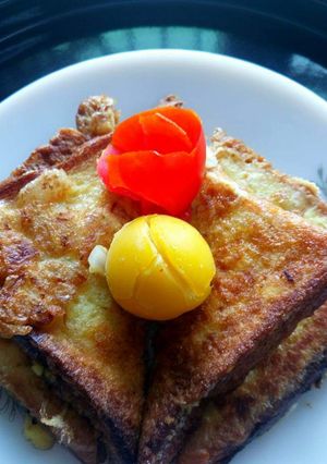 A picture of #Savory French Toast.