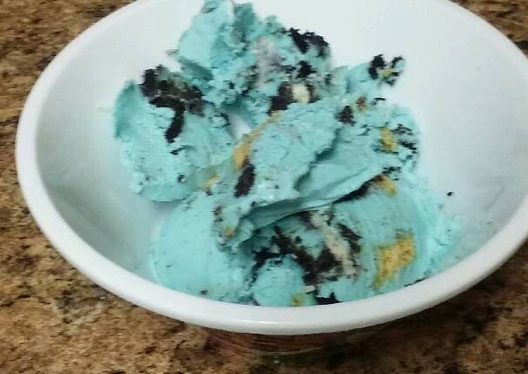 No Churn Cookie Monster Ice Cream