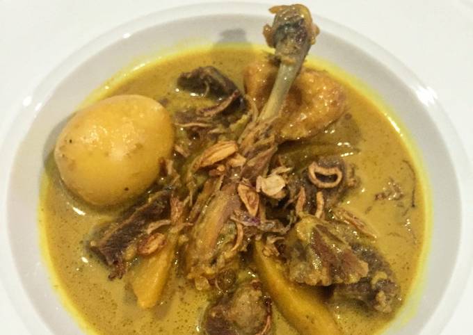 Semur Daging Ayam & Sapi