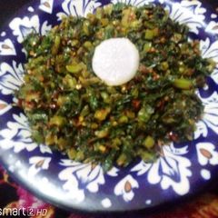 A picture of Moli ka patto ka saag.